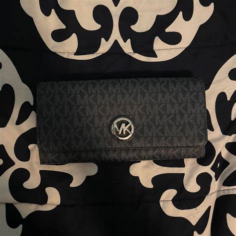 michael kors fulton flap continental wallet|Michael Kors monogram wallet.